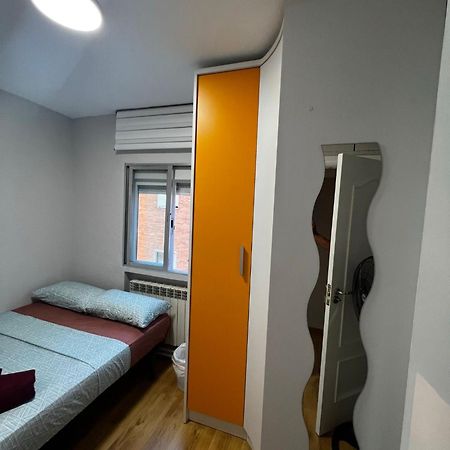 Hotel Bed Vallecas Madrid Exterior foto