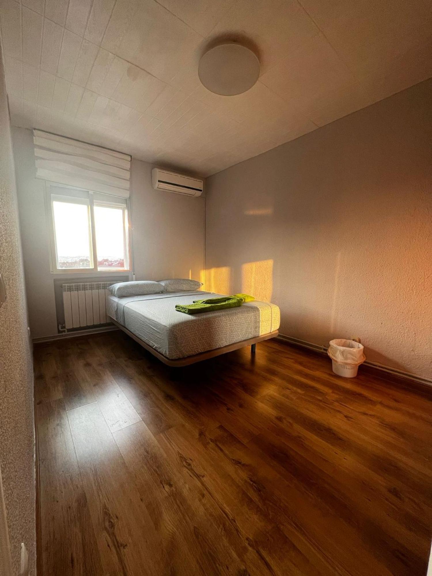 Hotel Bed Vallecas Madrid Exterior foto