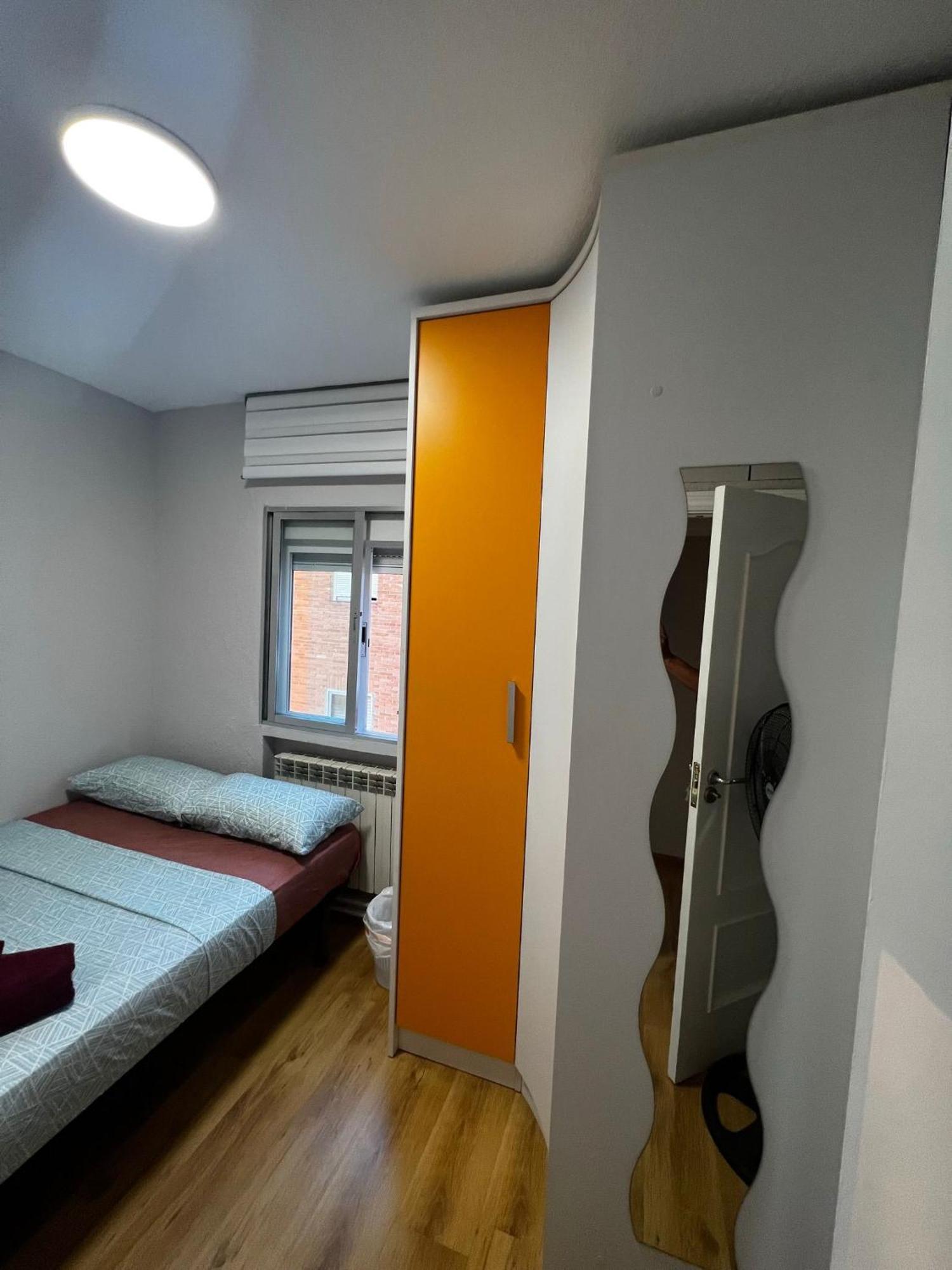 Hotel Bed Vallecas Madrid Exterior foto