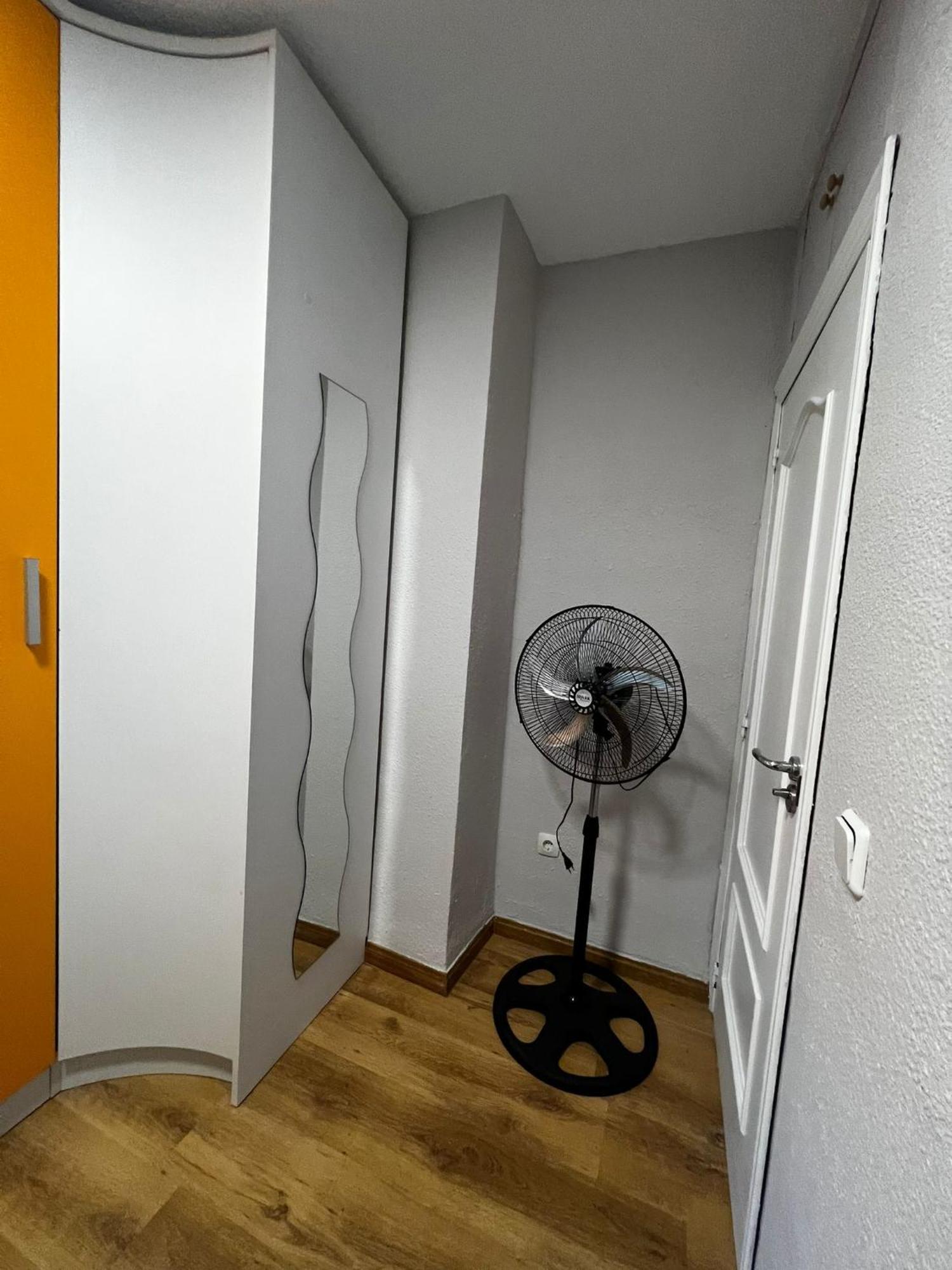 Hotel Bed Vallecas Madrid Exterior foto